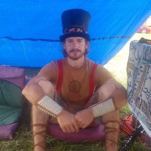 Meet your Posher, Eric